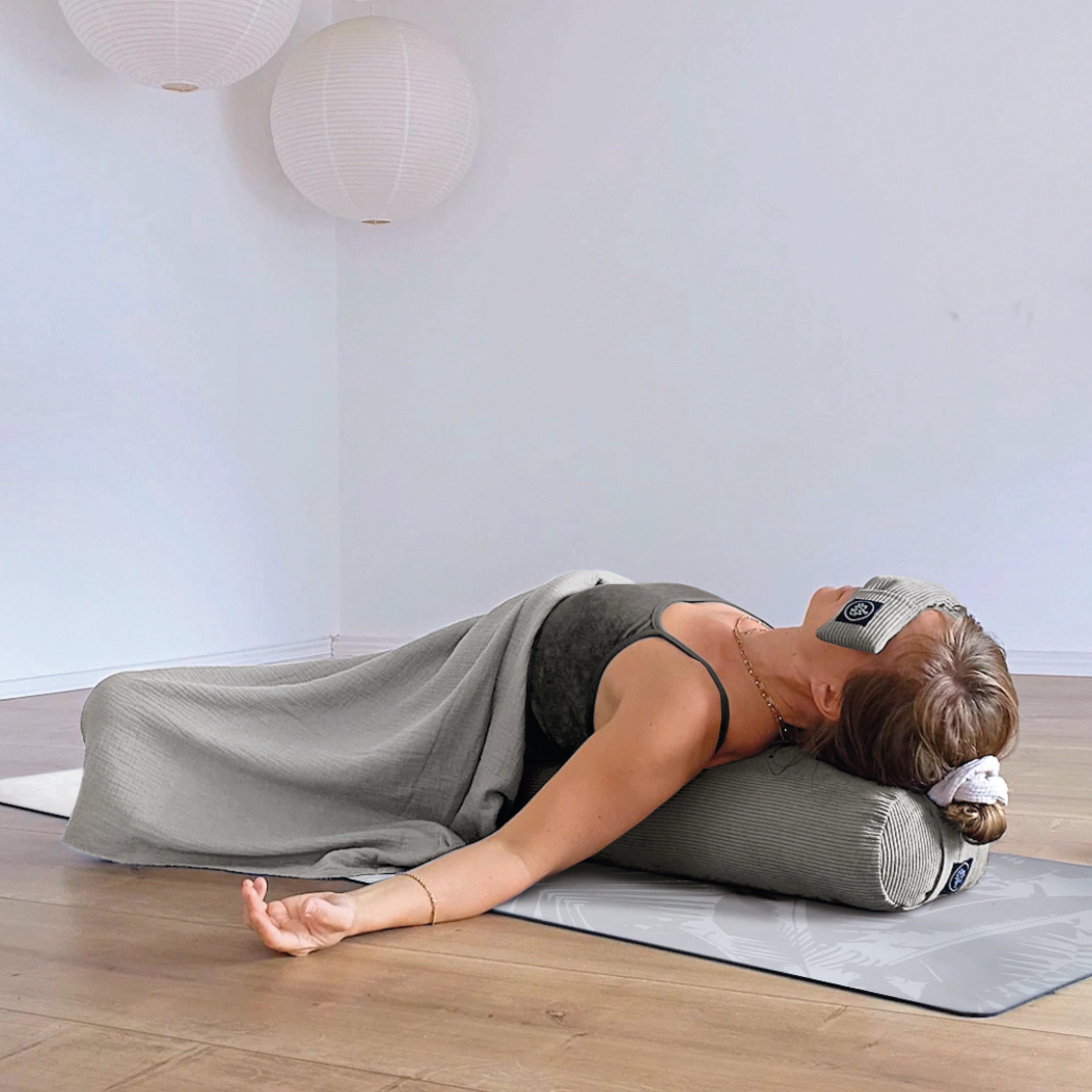 Shavasana Decke - Pale Musselin