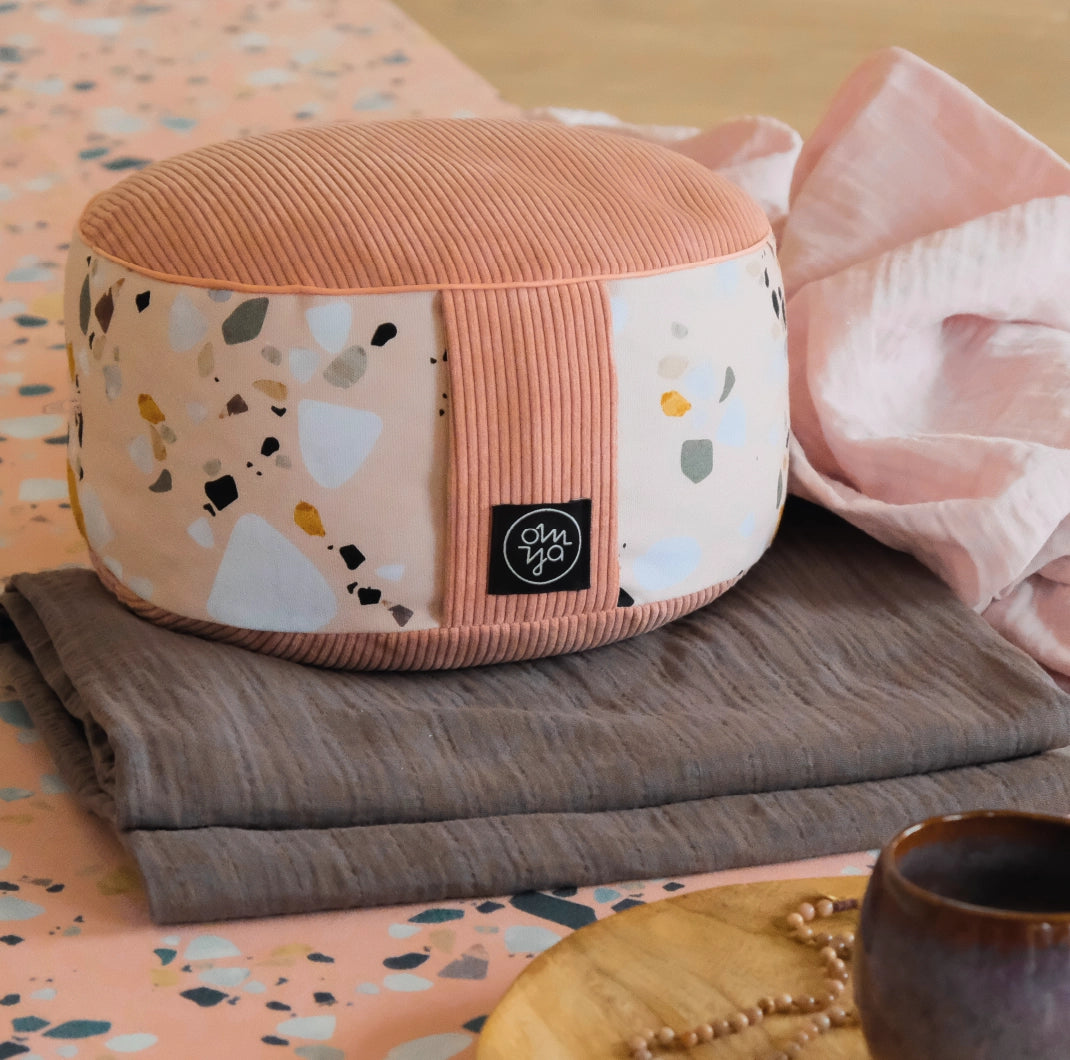 Design Yogakissen - Rose Terrazzo