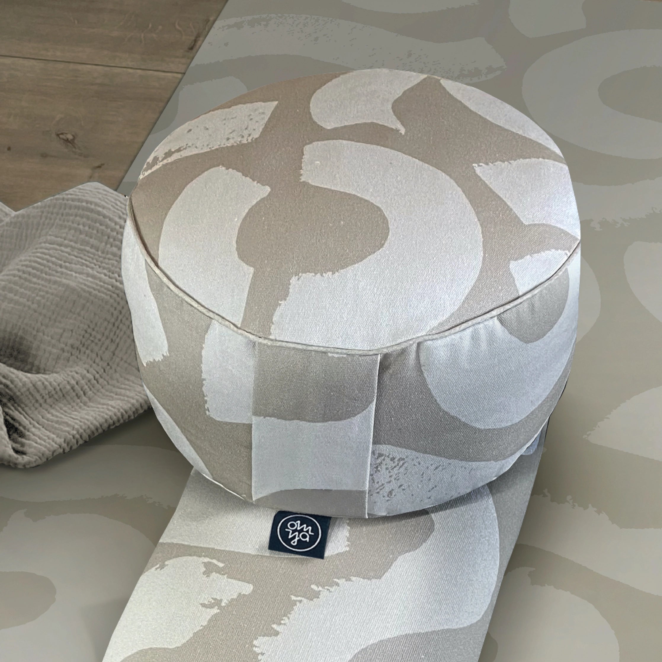 Design yoga cushion - Art of Living