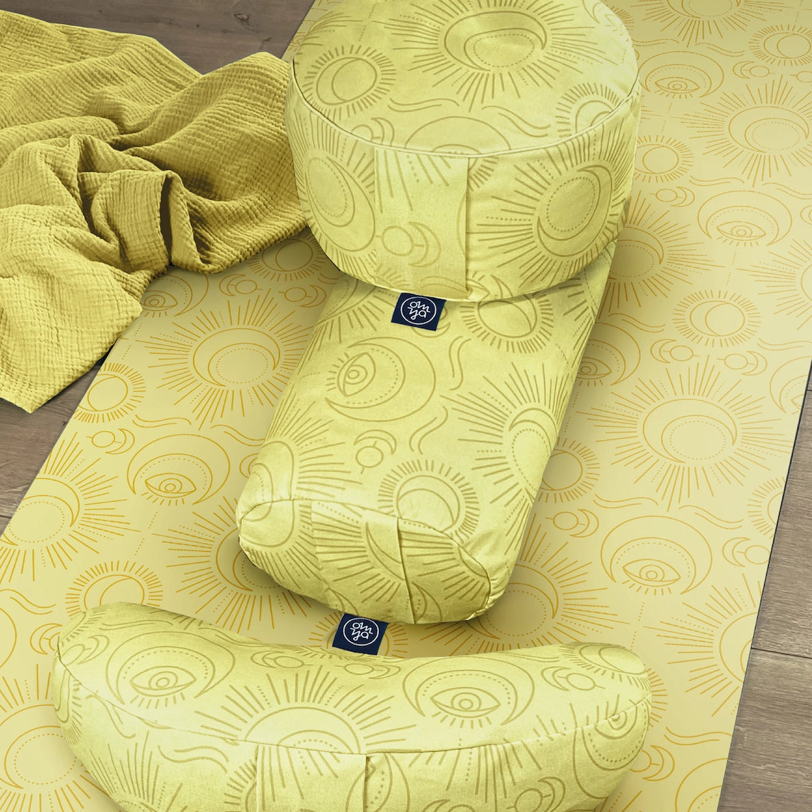 Design Yoga Half Moon Cushion - Rising Sun & Moon