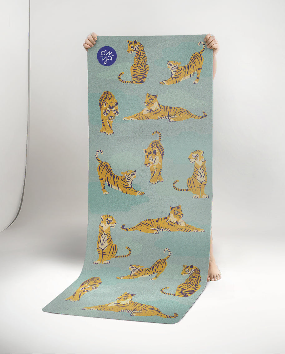 Children's yoga mat - Moving Tiger
