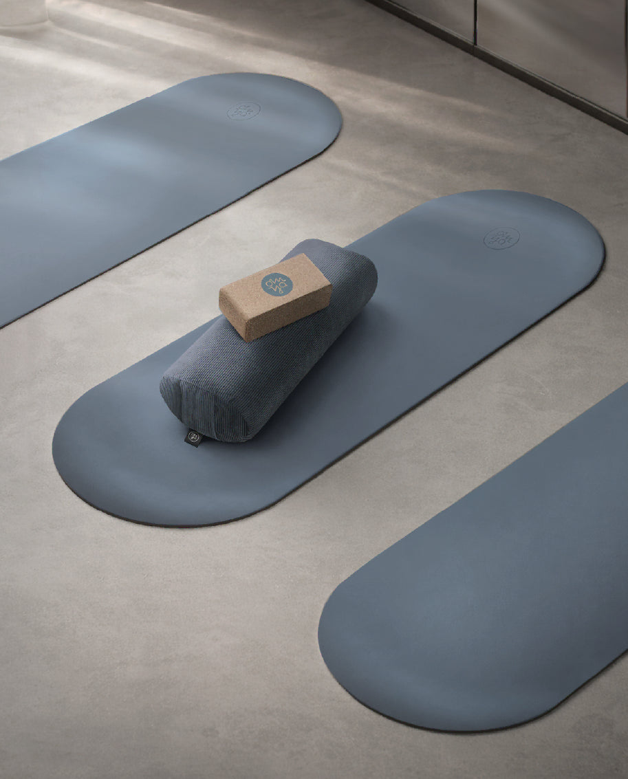 Design Yoga Bolster - Lagoon Cord